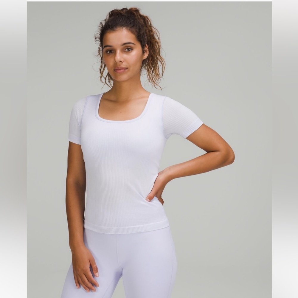 LULULEMON Ebb to Street Short Sleeve Shirt